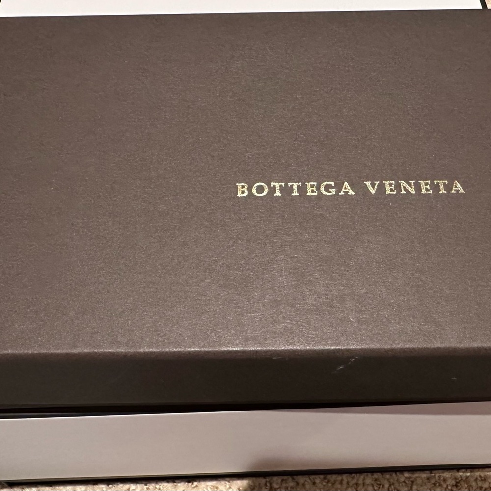 Bottega Veneta wallet